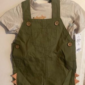Covers alls and t shirt size 6 months
